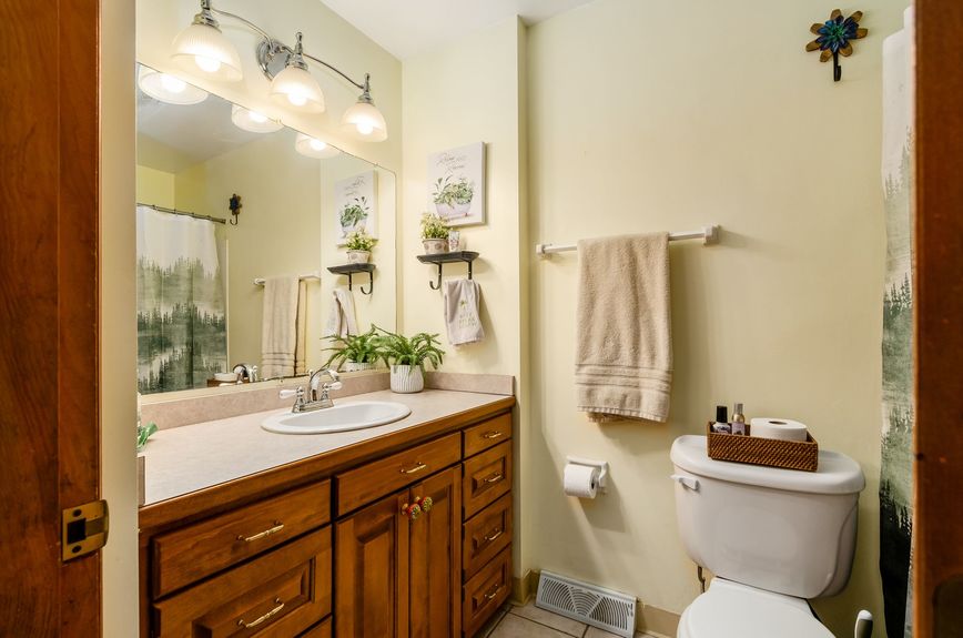 028_bb3_g minerva lake rd-076