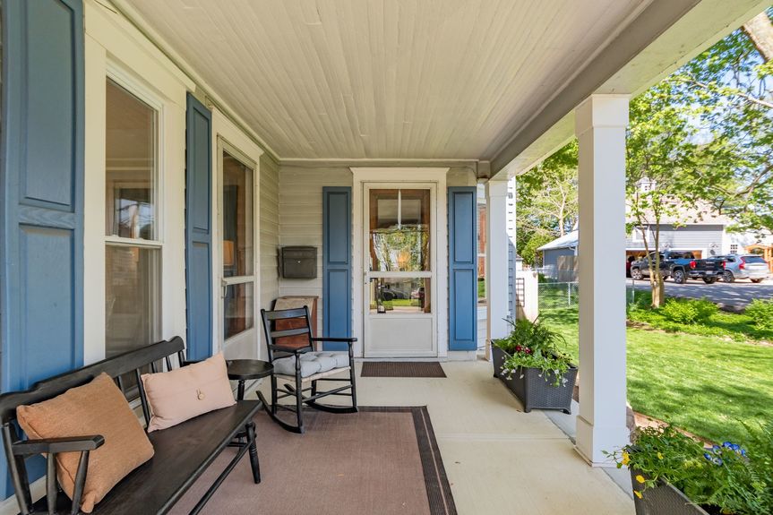 028_stown OH 43031 USA088-2