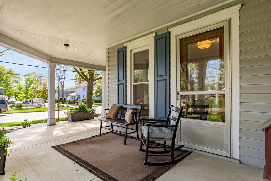 029_stown OH 43031 USA090-2