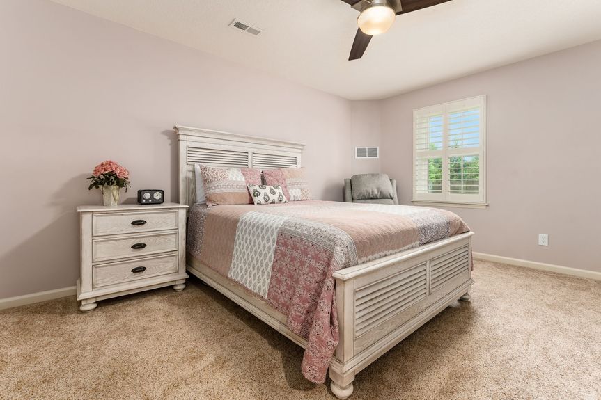 033_ Newark OH 43055 USA128