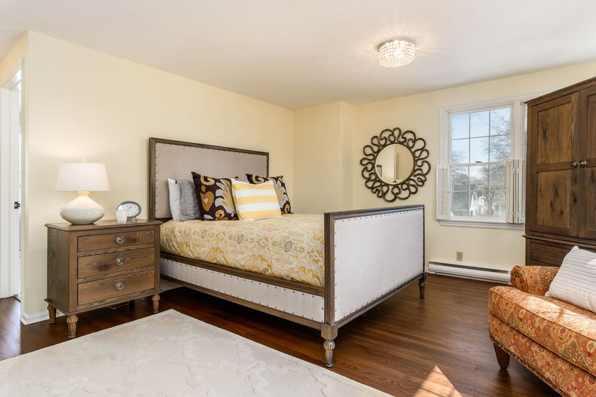 034_14_i 88 N 33rd Street 120