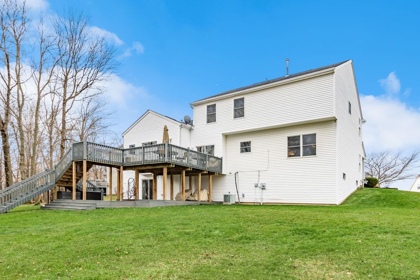 034_426 Crestview Woods Dr167