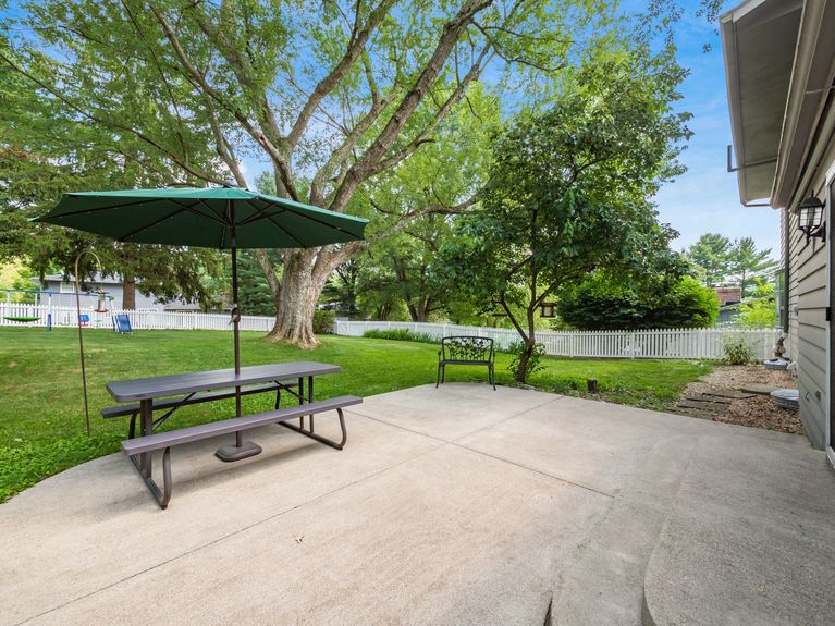 035_c46_C &#8211; 1246 Pembroke 099