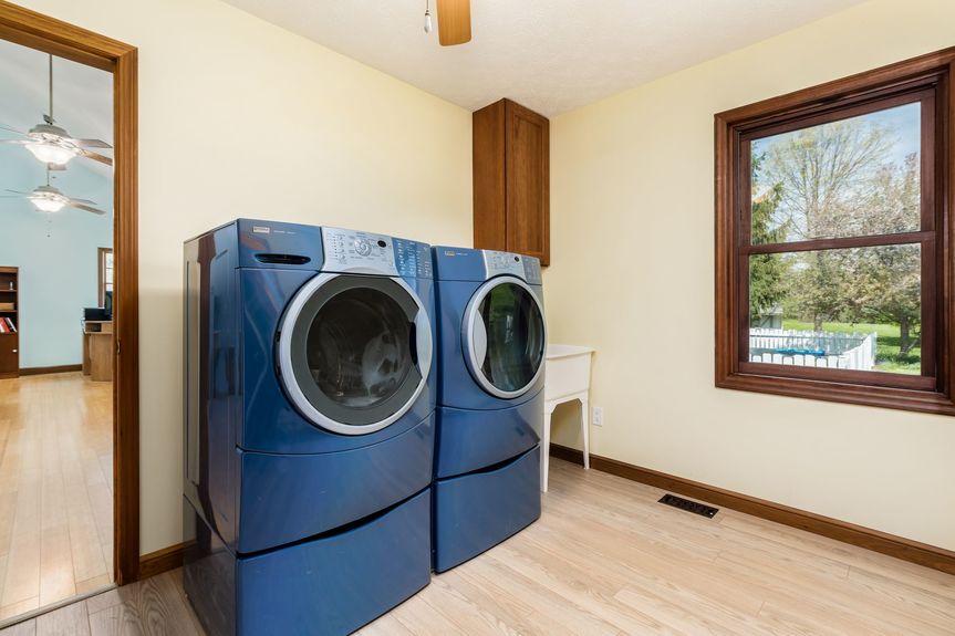 036_NW Johnstown OH 43031 USA