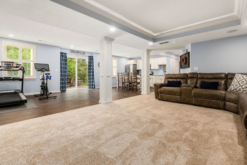 036_ Newark OH 43055 USA147