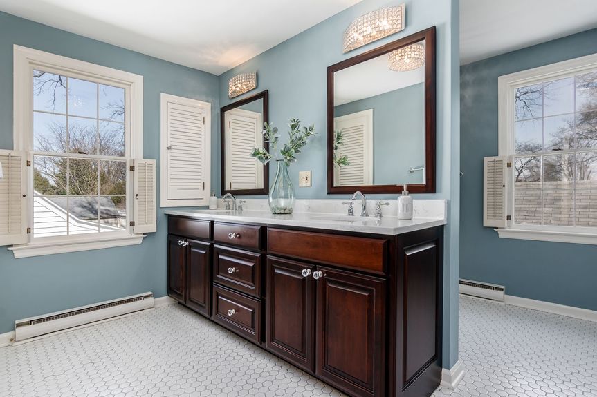 037_69_i 88 N 33rd Street 139