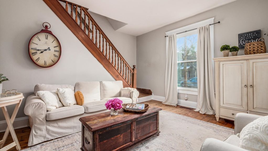 04-z 209 N Granger St003