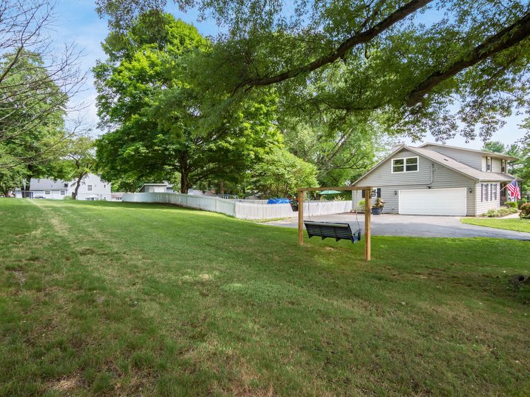 042_314_C &#8211; 1246 Pembroke 106