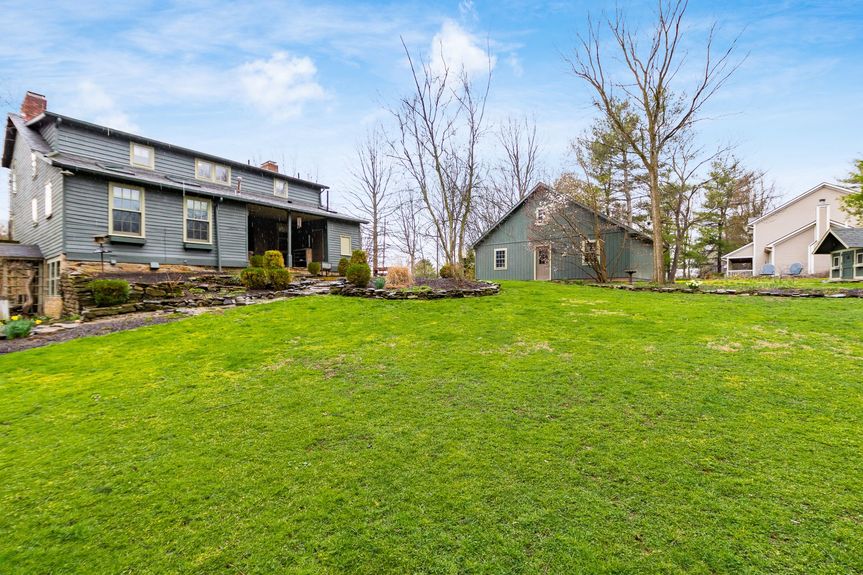 042_98d9_OM- 301 Clouse Ln139