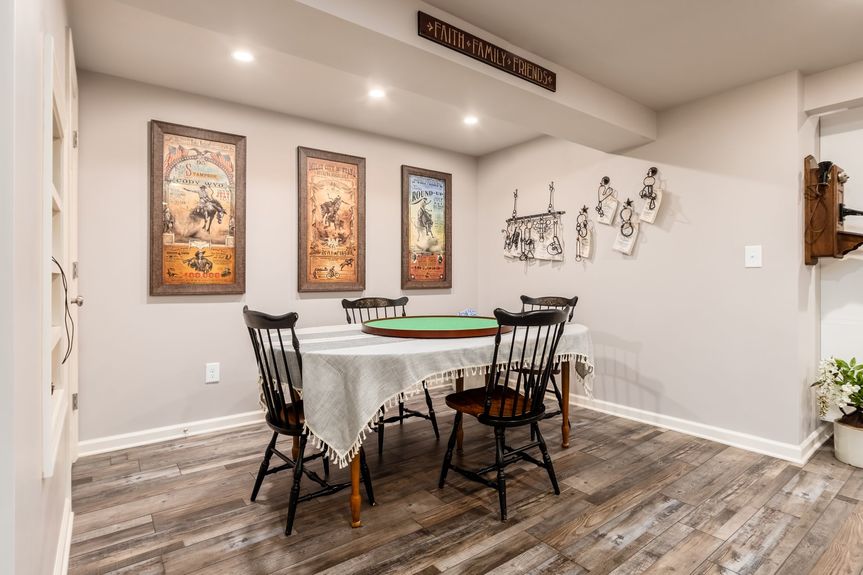 053_2_OM- 20 Gristmill Cir172