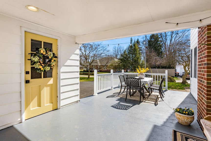 054__i 88 N 33rd Street 197-2