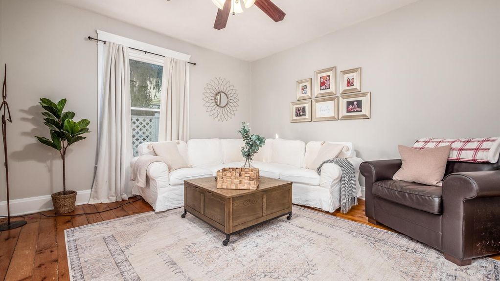 06-z 209 N Granger St013