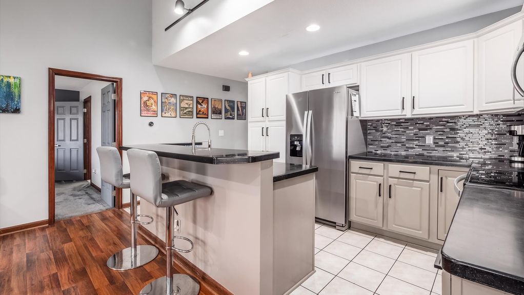 06-z 653 Concord Village013