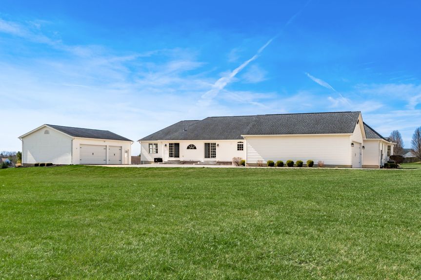 070_OM- 20 Gristmill Cir213-2