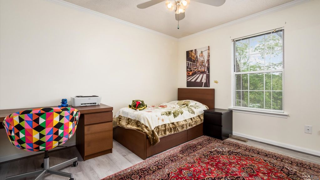 12-z 1243 Pineview057