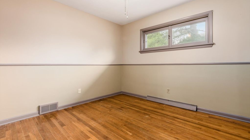 15-2334 Silver St073