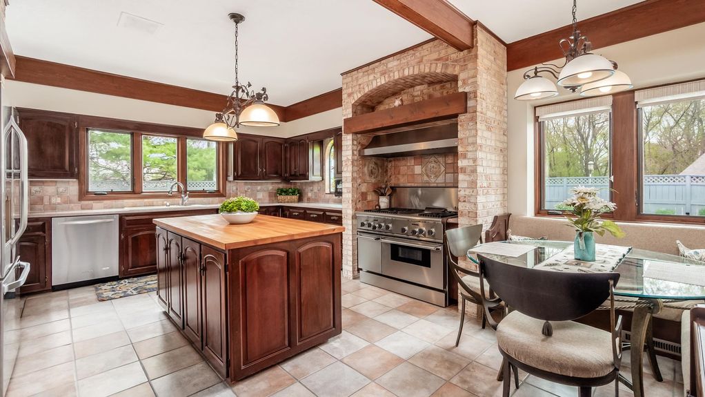 15-z 175 Stanwick Ct054