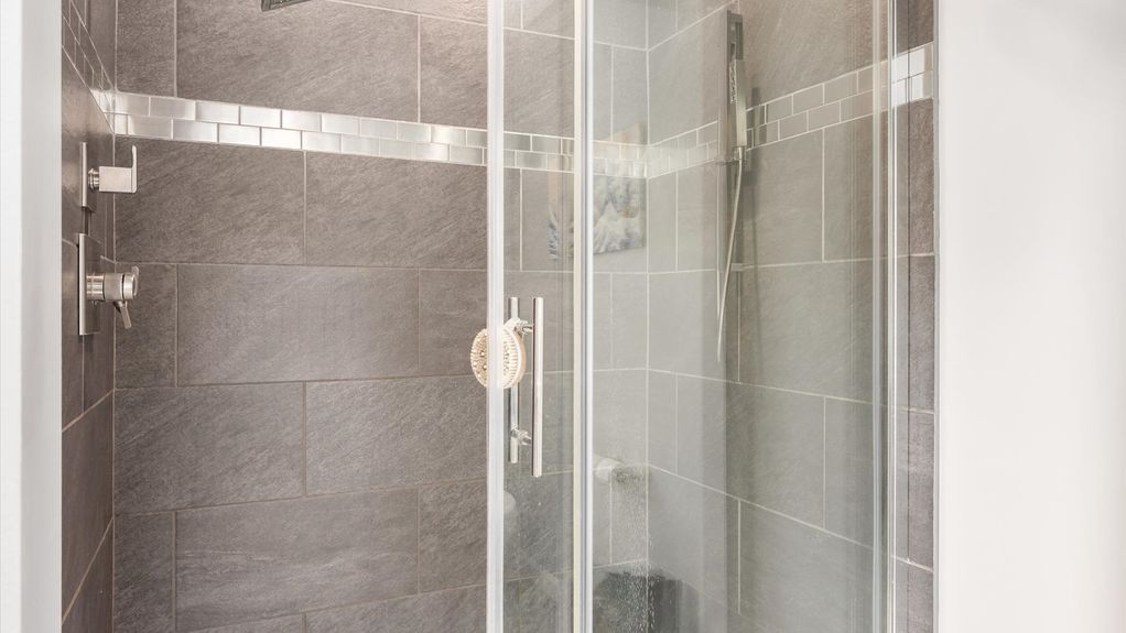 16-z 1185 Pembroke077