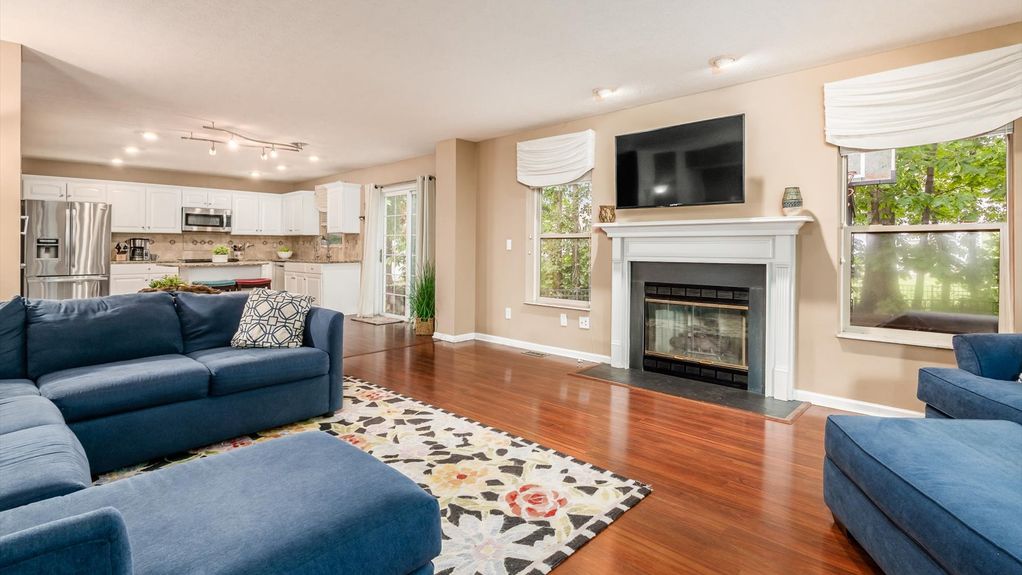 18-z 657 Norfolk Square S058