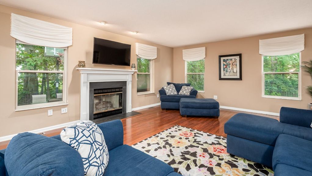 19-z 657 Norfolk Square S062