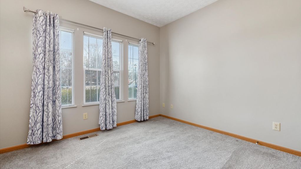 20-z 1465 S Hunters Dr074