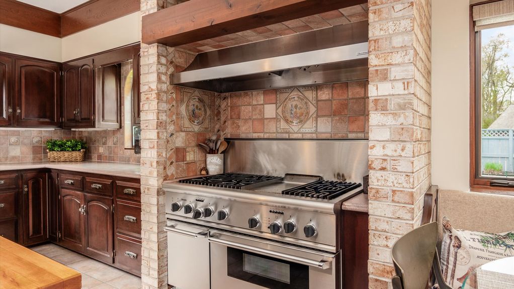 20-z 175 Stanwick Ct073