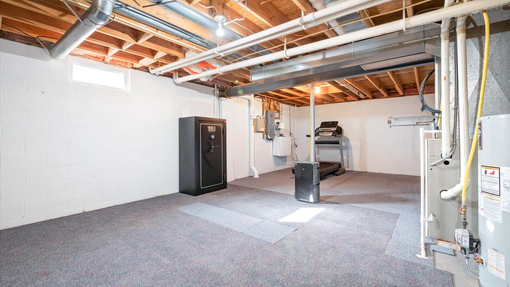 22-z 1465 S Hunters Dr082