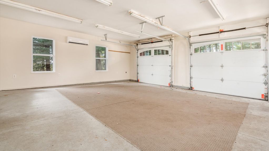 22-z 1625 Welsh Hills Rd NE092