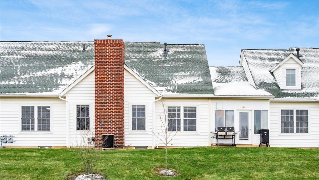 24-z 653 Concord Village092