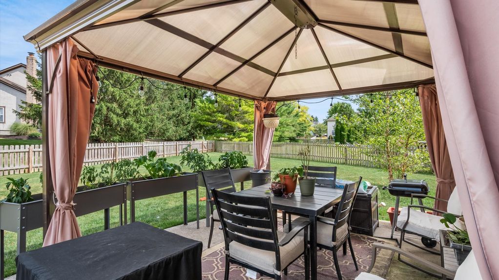 24-z 7012 Abercorn011-2