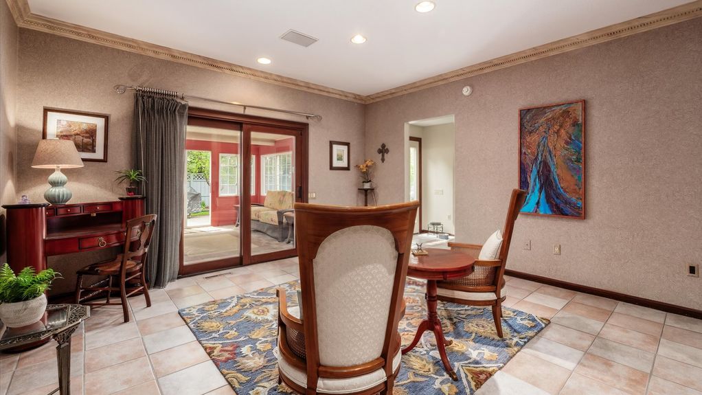 25-z 175 Stanwick Ct088