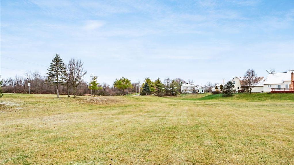 25-z 653 Concord Village093