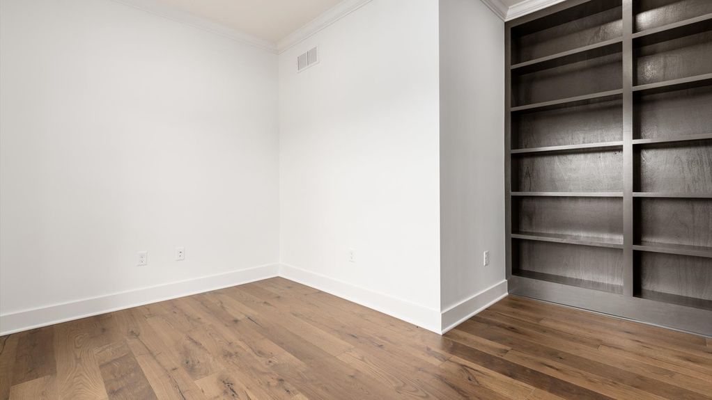 28-z 100 Sulwen Ln076