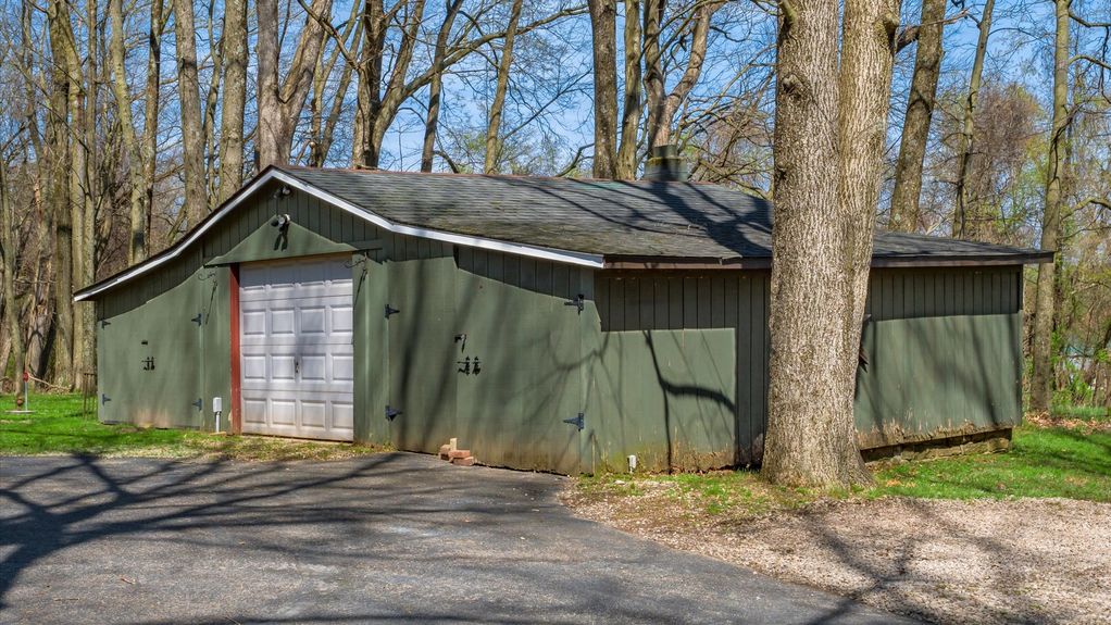 28-z 1625 Welsh Hills Rd NE130