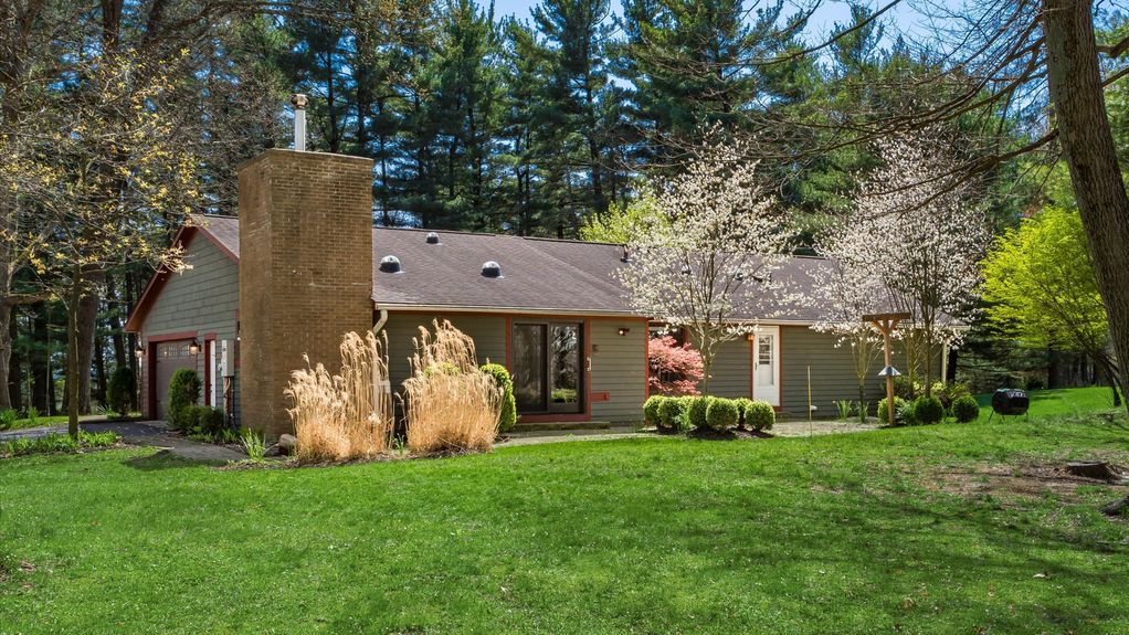 29-z 1625 Welsh Hills Rd NE131