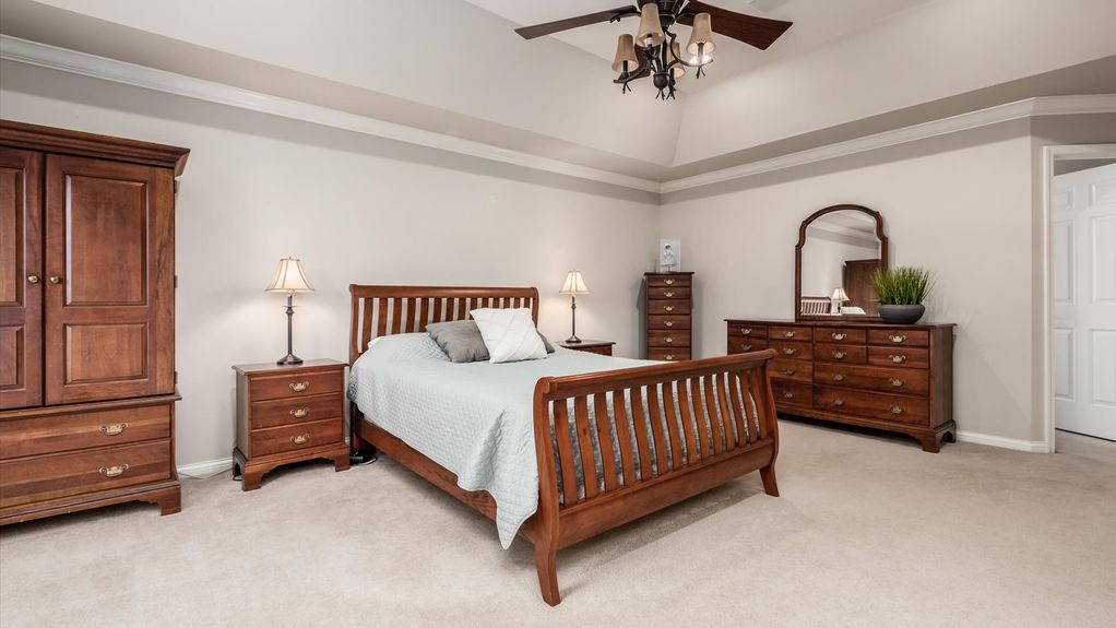 30-z 111 N Galway Dr114