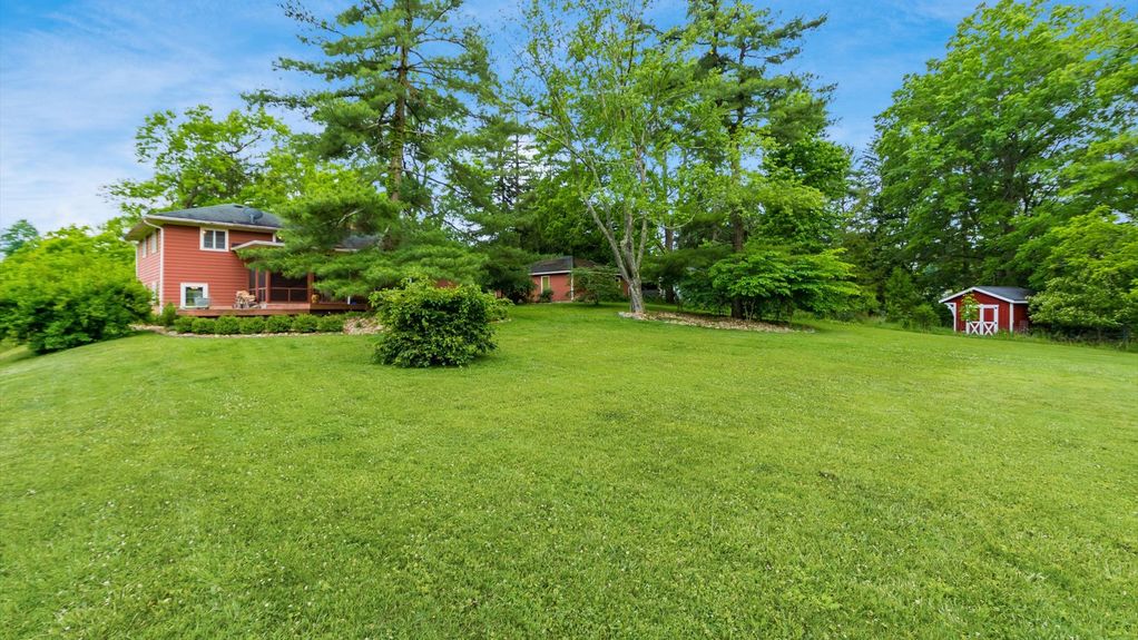 31-2334 Silver St025