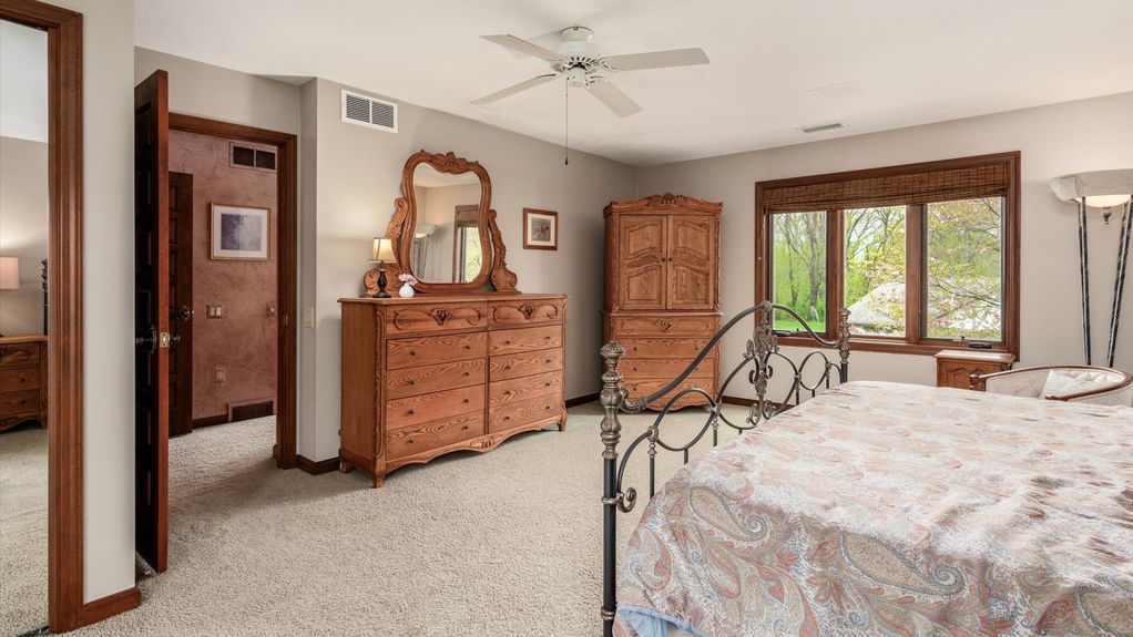 32-z 175 Stanwick Ct107