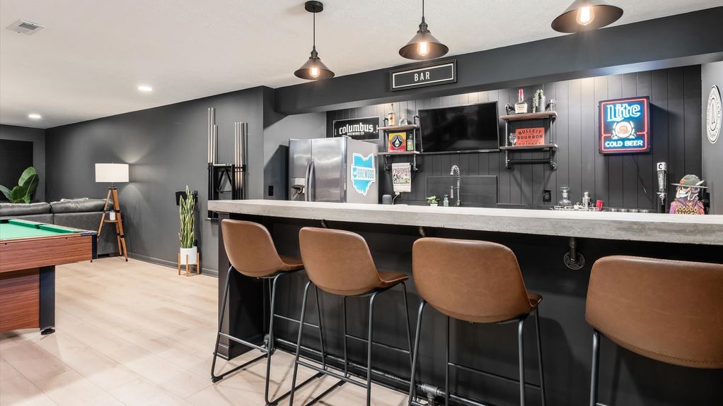 32-z 231 Leather Leaf129