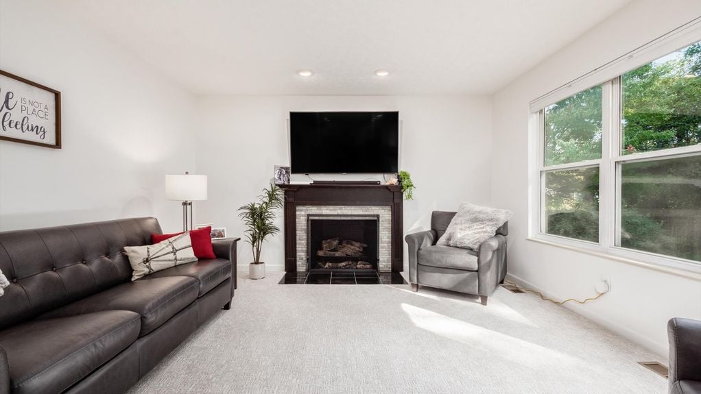 32-z 291 hampton park075