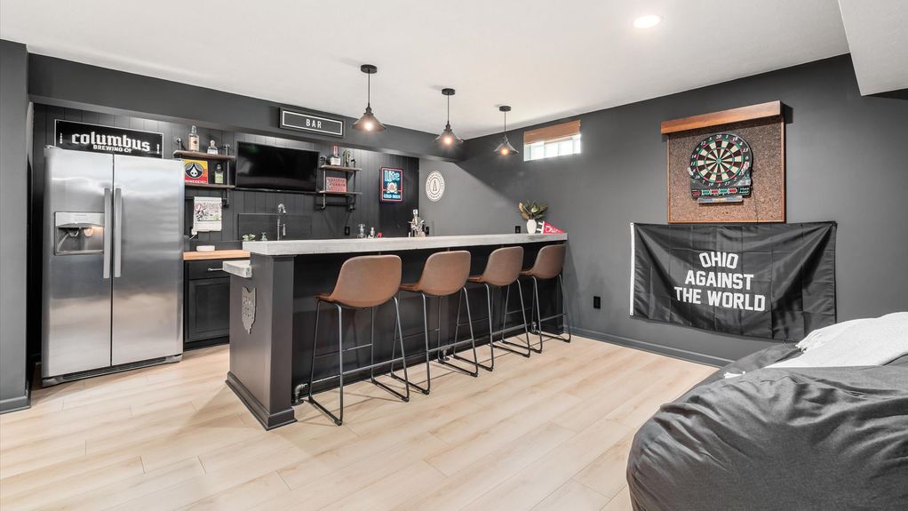 34-z 231 Leather Leaf135