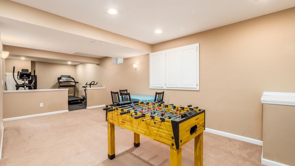 35-z 657 Norfolk Square S115