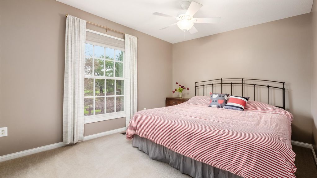 36-z 111 N Galway Dr134