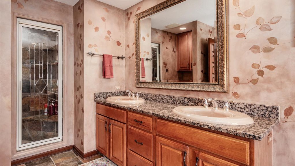 36-z 175 Stanwick Ct121