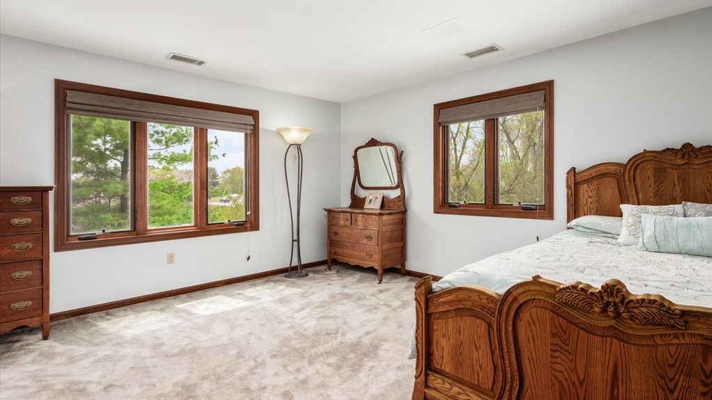 42-z 175 Stanwick Ct140