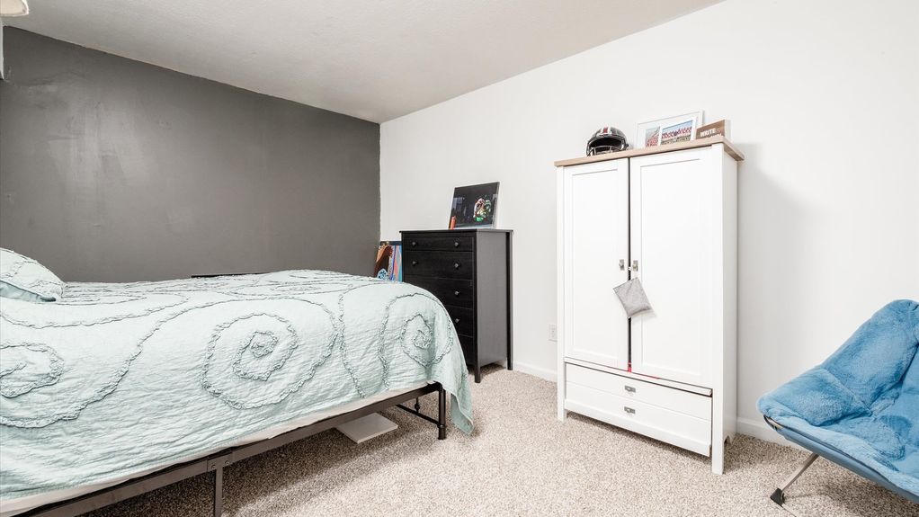 48-z 324 Longford138