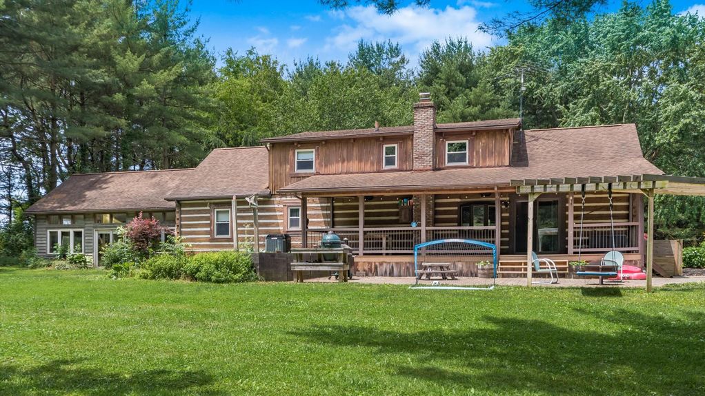 49-5676 Mink St161-2