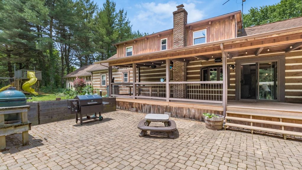 50-5676 Mink St163-2