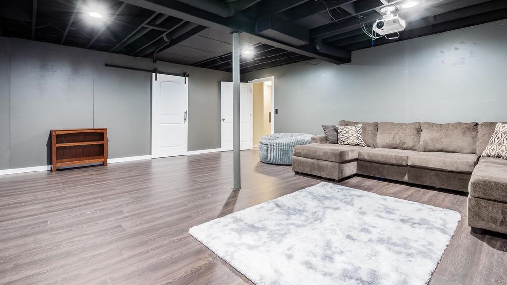 51-z 324 Longford144