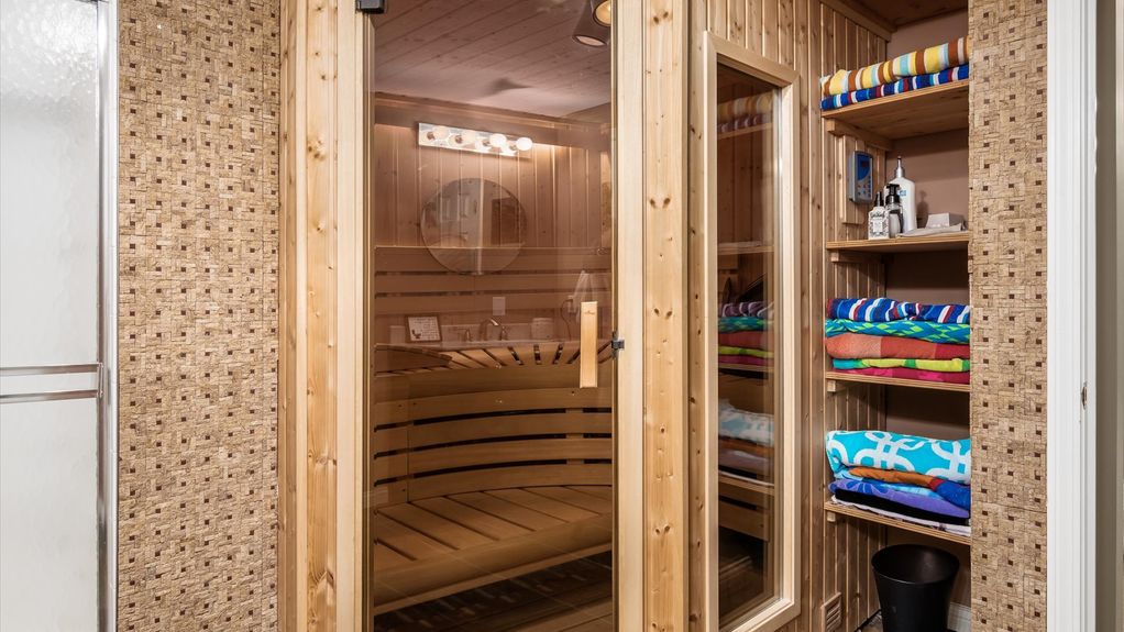 54-z 111 N Galway Dr186